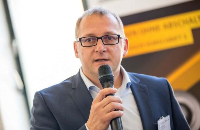 Foto von Peter Eckart Firma Bender