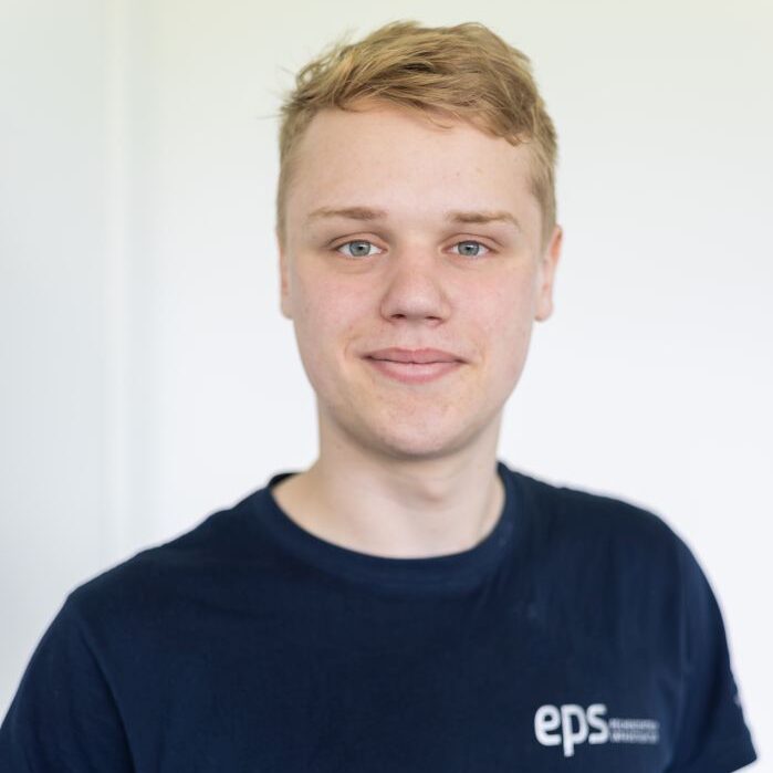 Hier sehen Sie Matthias Vogl, Techniker bei EPS