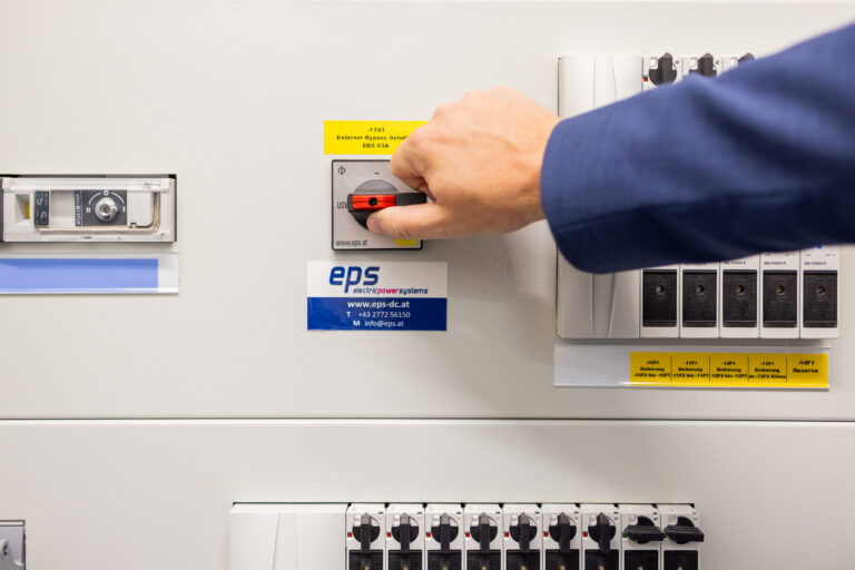 Georedundante Rechenzentrumslösung für SAN Group 2 • IT-Monitoring System / Störmeldeanlage und Echtzeit-Überwachungssystem von EPS