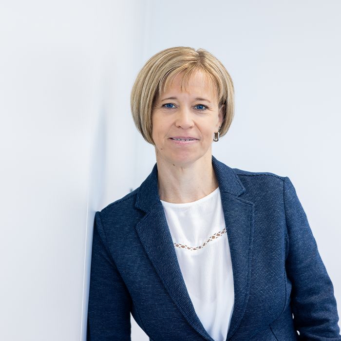Eva Leutgeb, Office Management EPS Modern Electric