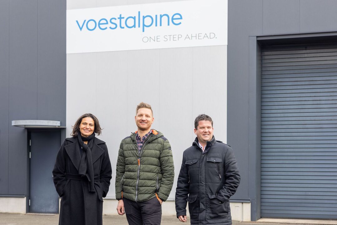 Sie sehen Frau Mag. Michaela Sadleder, Geschaeftsfuehrerin Eaton Österreich und Schweiz, Christoph Klaminger, EDV bei voestalpine Tubulars, und Peter Reisinger, Geschaeftsfuehrer von EPS